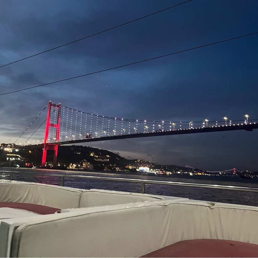 Meet your Posher, Ayah